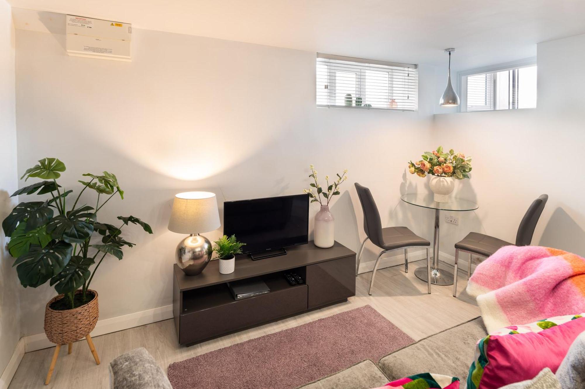 Gorgeous Boutique Flat Sleeps 2 In Lyme Regis Villa Luaran gambar